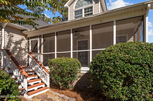 $499,000 | 100 Goose Creek Drive, Washington, NC 27889