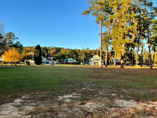 $439,000 | 100 Goose Creek Drive, Washington, NC 27889