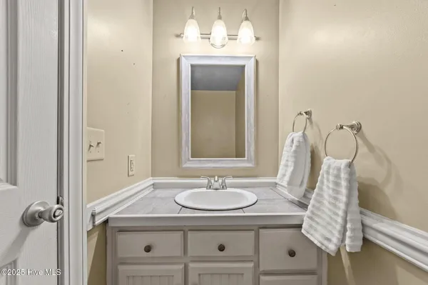$439,000 | 100 Goose Creek Drive, Washington, NC 27889