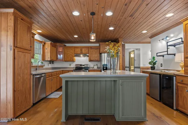 $439,000 | 100 Goose Creek Drive, Washington, NC 27889