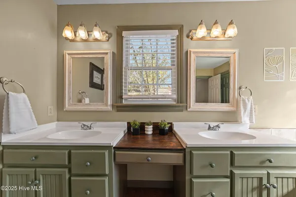 $439,000 | 100 Goose Creek Drive, Washington, NC 27889