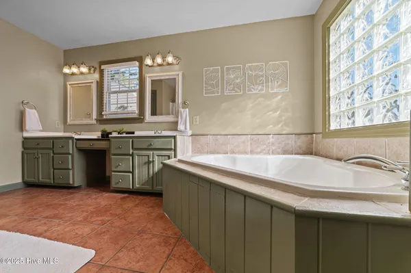 $439,000 | 100 Goose Creek Drive, Washington, NC 27889