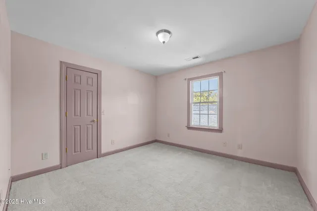 $499,000 | 100 Goose Creek Drive, Washington, NC 27889