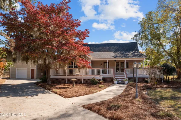 $439,000 | 100 Goose Creek Drive, Washington, NC 27889