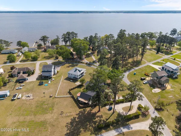 $439,000 | 100 Goose Creek Drive, Washington, NC 27889