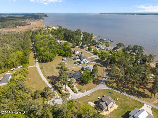 $439,000 | 100 Goose Creek Drive, Washington, NC 27889