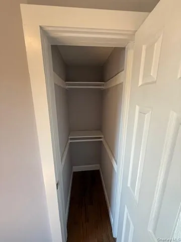 $2,250 | 6 Lockwood Avenue, Unit 1W, Yonkers, NY 10701