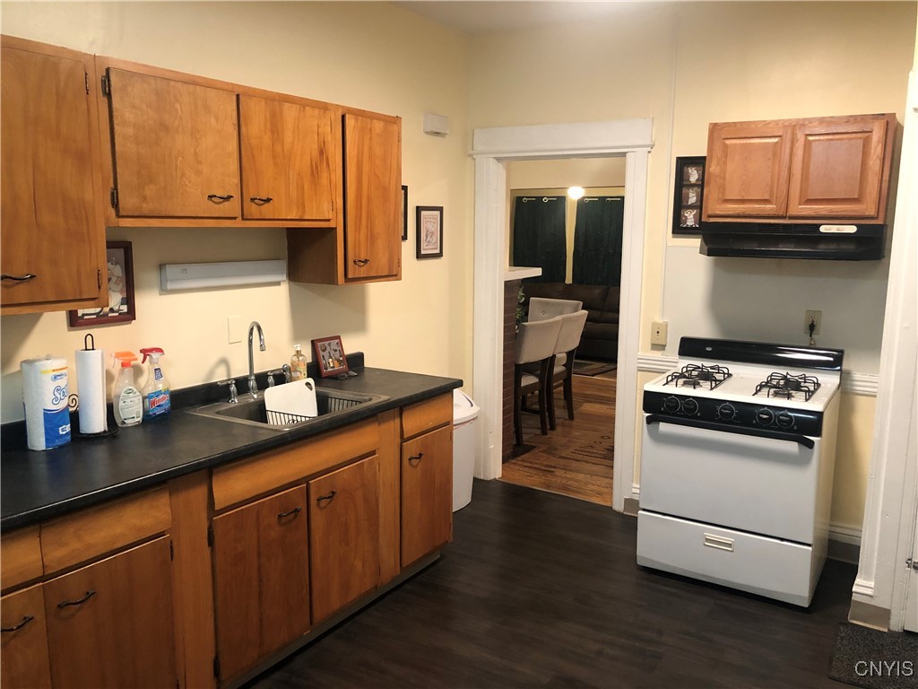 855 Ackerman Avenue Syracuse, NY 13210 - Photo 17 of 50