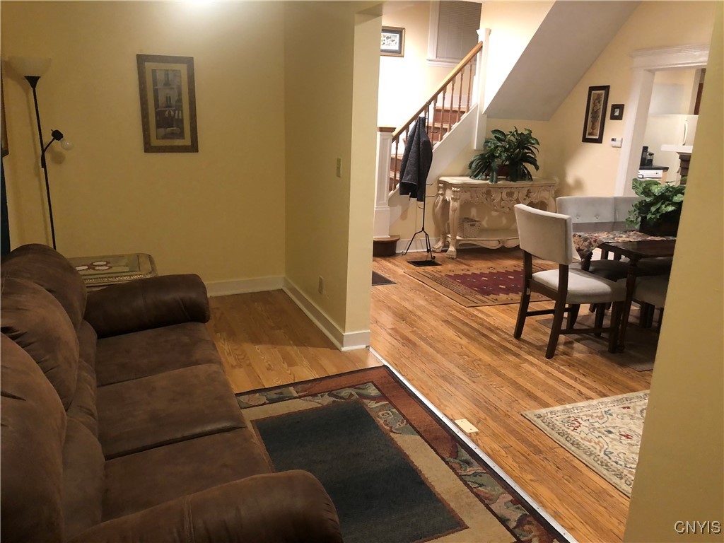 855 Ackerman Avenue Syracuse, NY 13210 - Photo 7 of 50