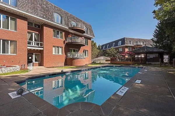 $260,000 | 8621 Basswood Road, Unit 32, Eden Prairie, MN 55344