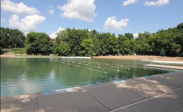 $260,000 | 8621 Basswood Road, Unit 32, Eden Prairie, MN 55344