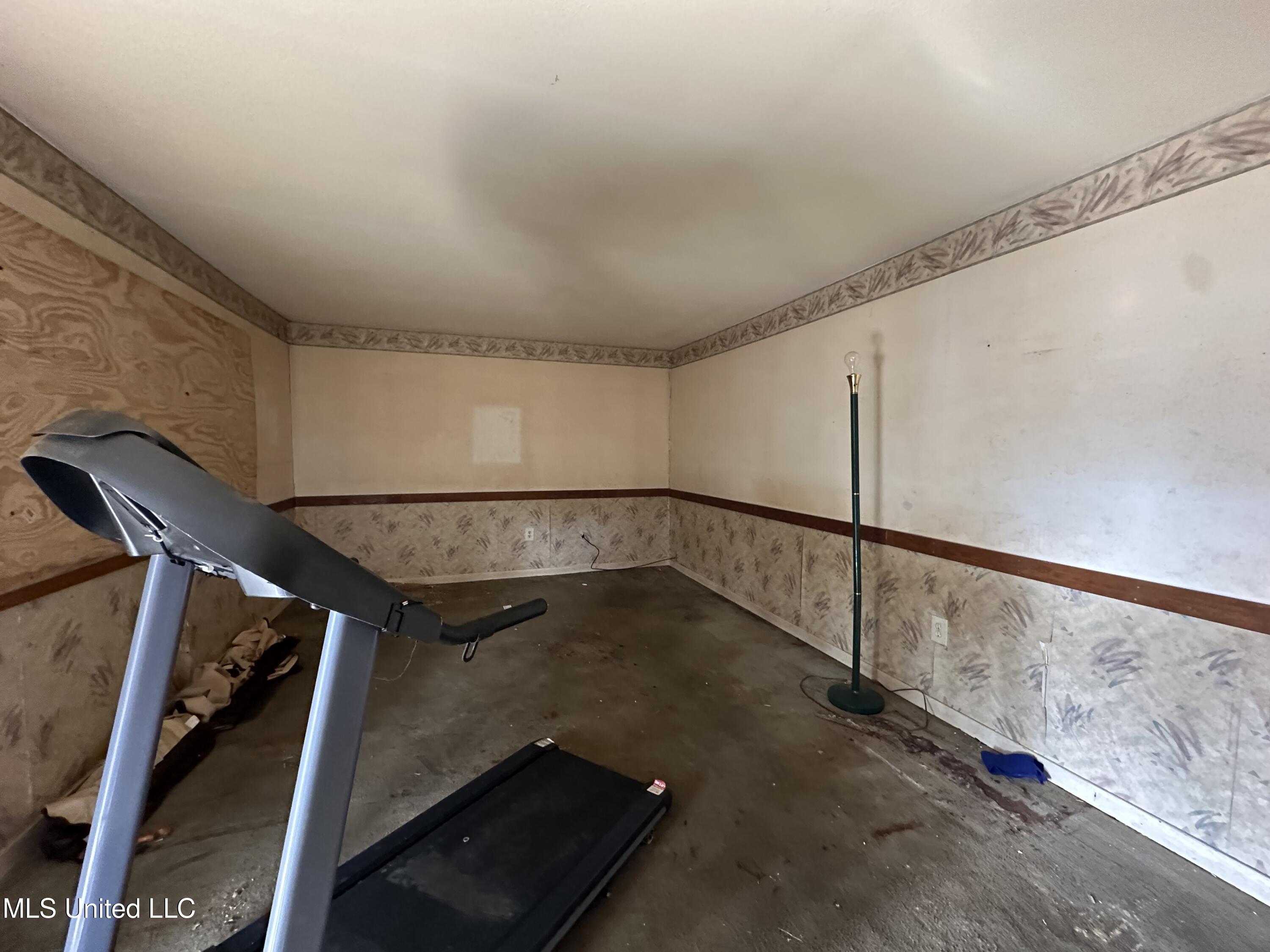 1244 Cooper Road Jackson, MS 39212 - Photo 12 of 13 IMG_0438