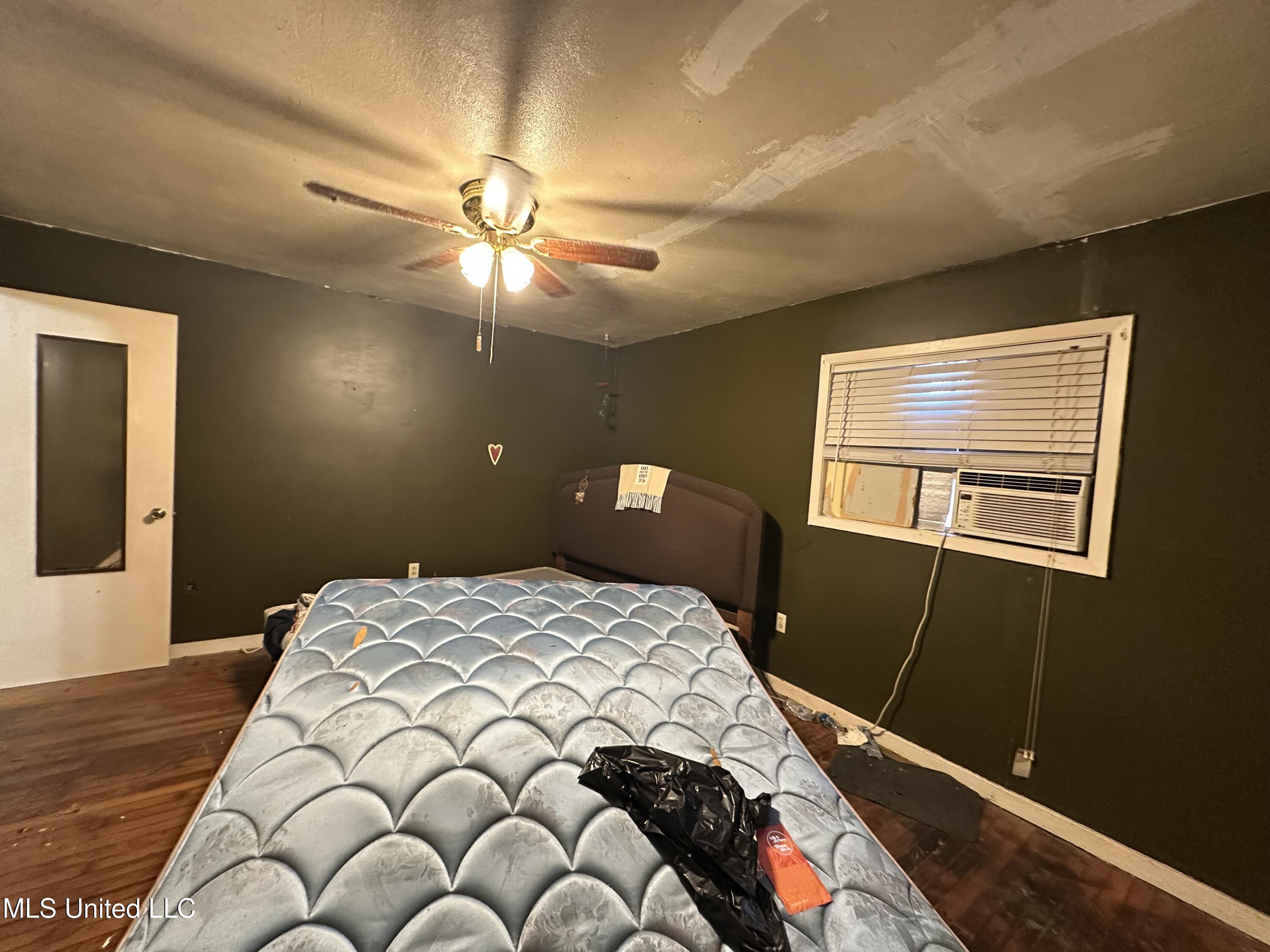 1244 Cooper Road Jackson, MS 39212 - Photo 6 of 13 IMG_0448