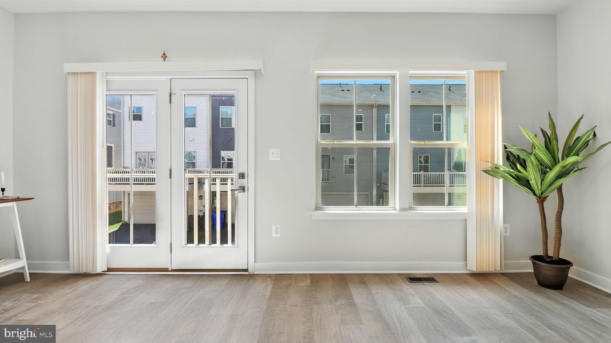 117 Hawlings River Road Laurel, MD 20708 - Photo 14 of 56 builder upgrade: 6 ft kitchen bump out