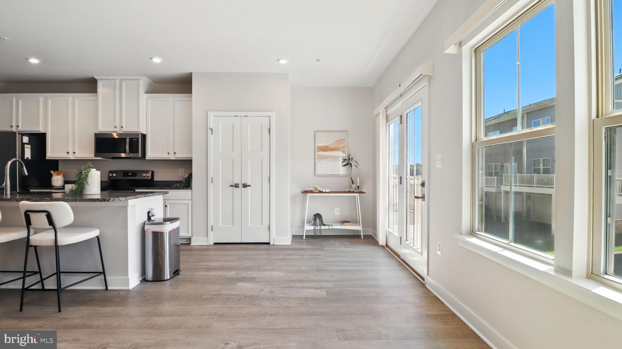 117 Hawlings River Road Laurel, MD 20708 - Photo 15 of 56 6 foot kitchen bump out! perfect lounge area