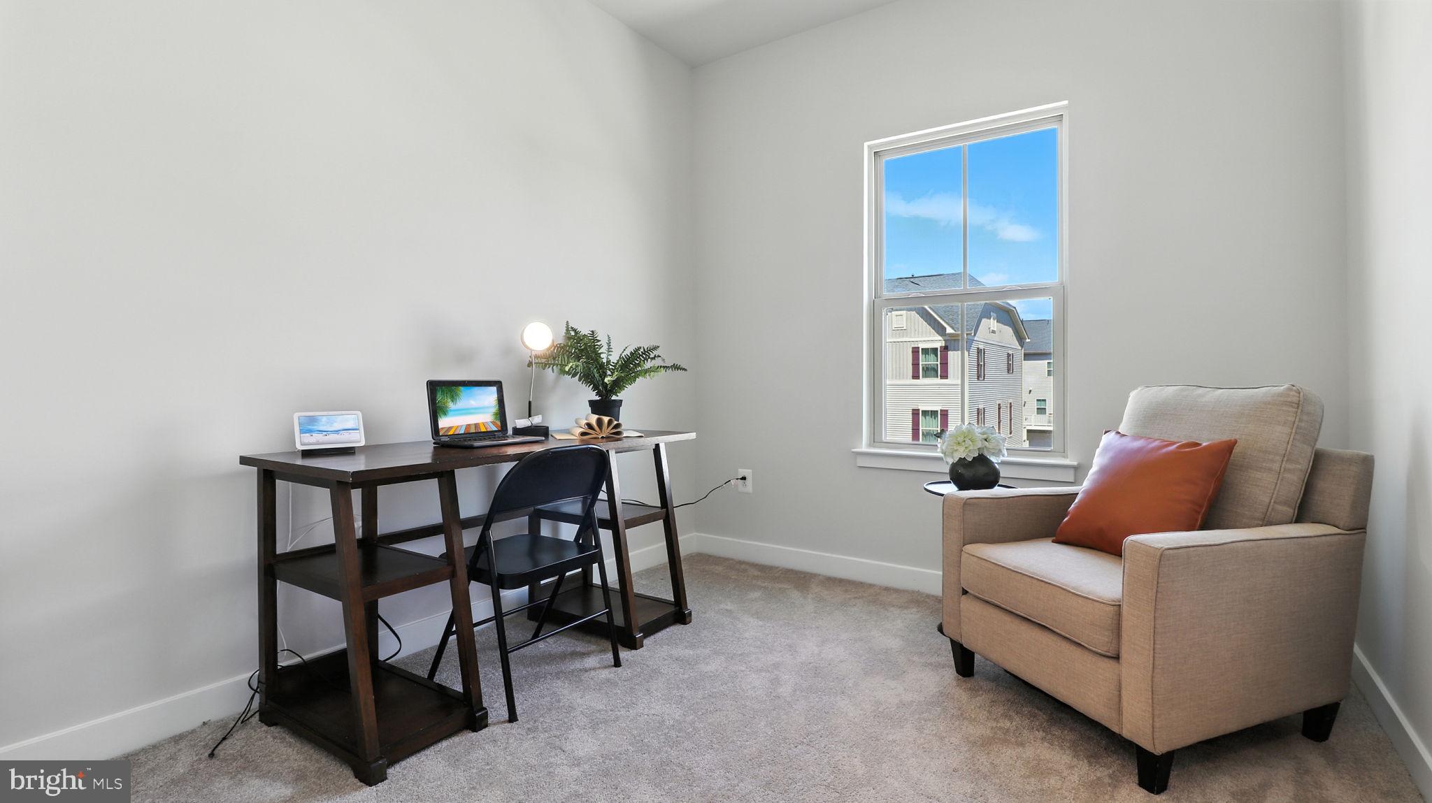 117 Hawlings River Road Laurel, MD 20708 - Photo 35 of 56 Large upper level bedroom