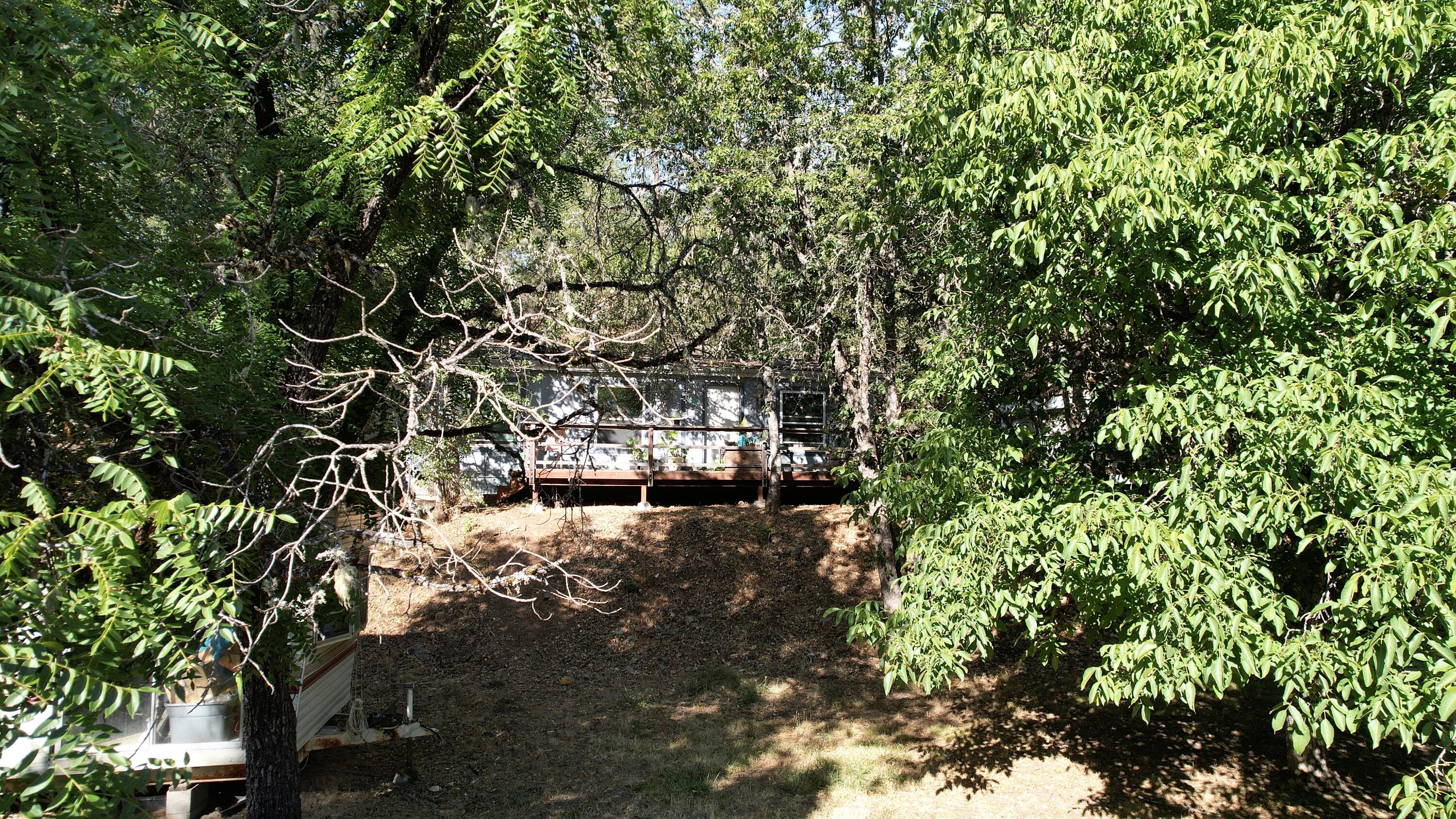 7161 Crowfoot Road Trail, OR 97541 - Photo 5 of 33 Front of Home