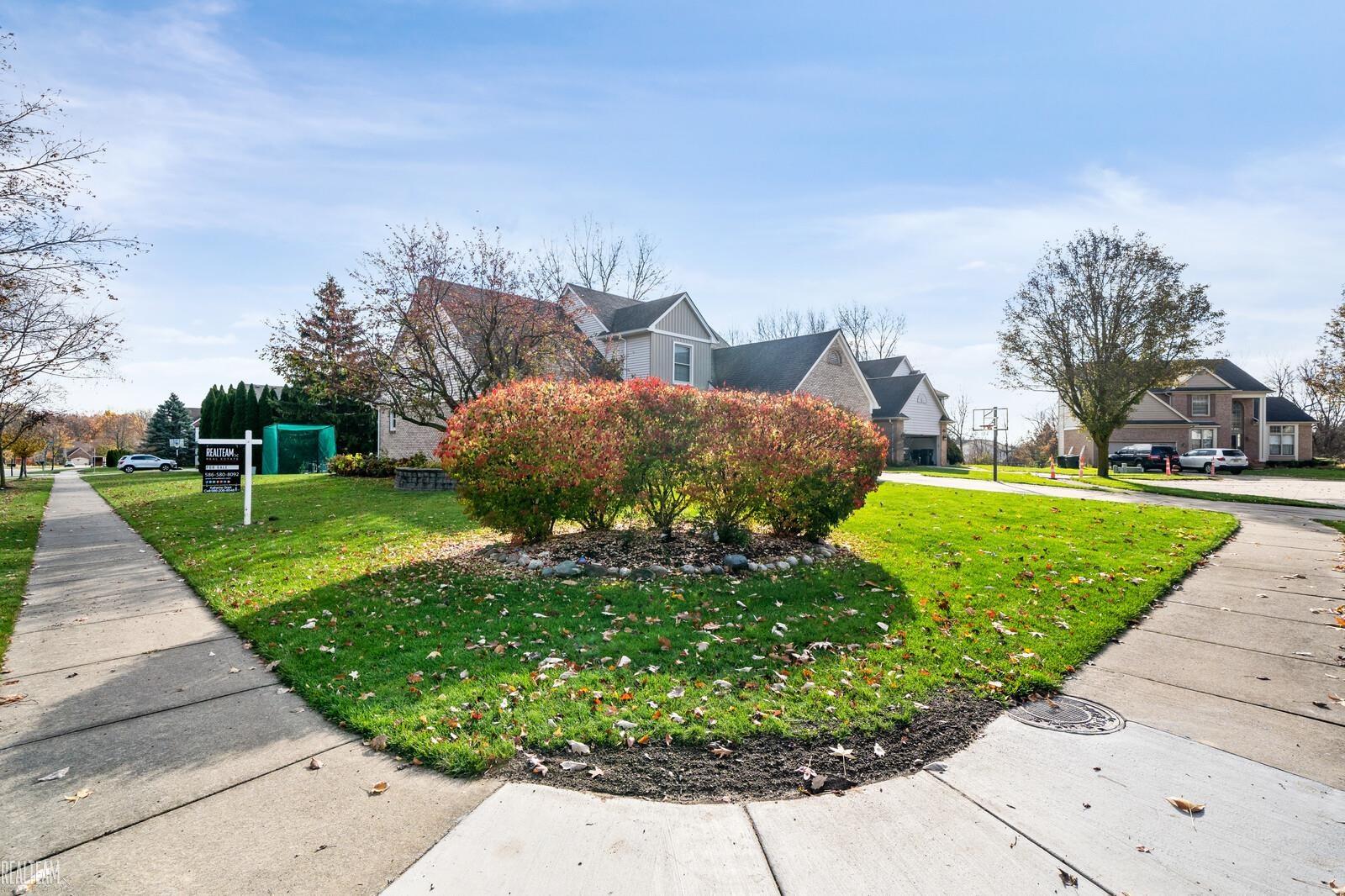 2695 Oak View Court Rochester Hills, MI 48307 - Photo 49 of 54