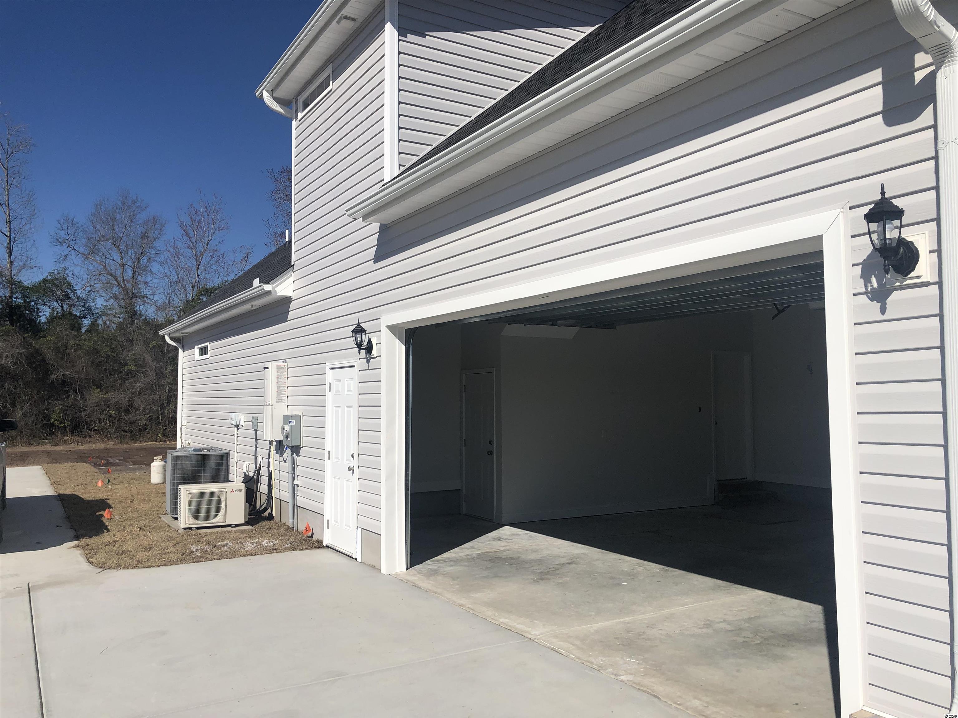 4177 Double Dee Road Aynor, SC 29511 - Photo 6 of 32 Gallery Image 6