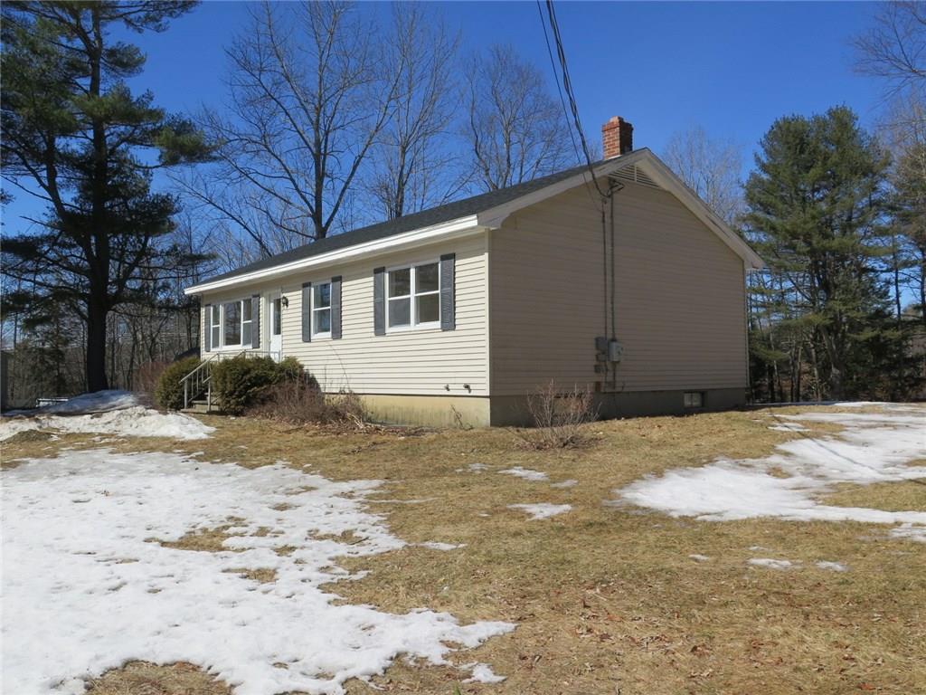 61 Gardiner Road Whitefield, ME 04353 - Photo 7 of 26 Clean lines