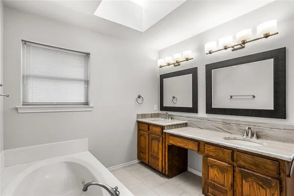 $4,000 | 2942 Woodland Hills Drive, Grapevine, TX 76051