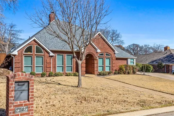 $4,000 | 2942 Woodland Hills Drive, Grapevine, TX 76051
