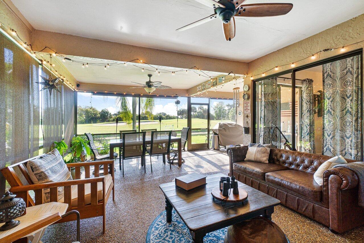 10137 Camelback Lane Boca Raton, FL 33498 - Photo 17 of 37 025-10137CamelbackLane-BocaRaton-FL-3349