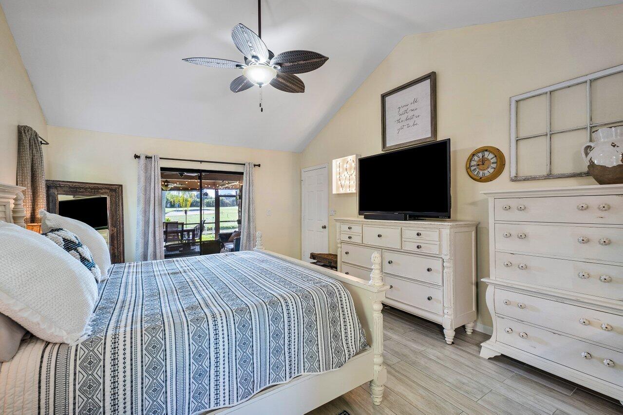 10137 Camelback Lane Boca Raton, FL 33498 - Photo 18 of 37 019-10137CamelbackLane-BocaRaton-FL-3349