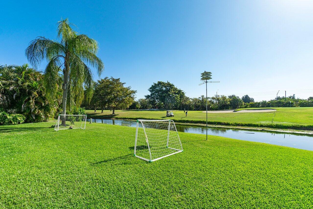 10137 Camelback Lane Boca Raton, FL 33498 - Photo 28 of 37 029-10137CamelbackLane-BocaRaton-FL-3349