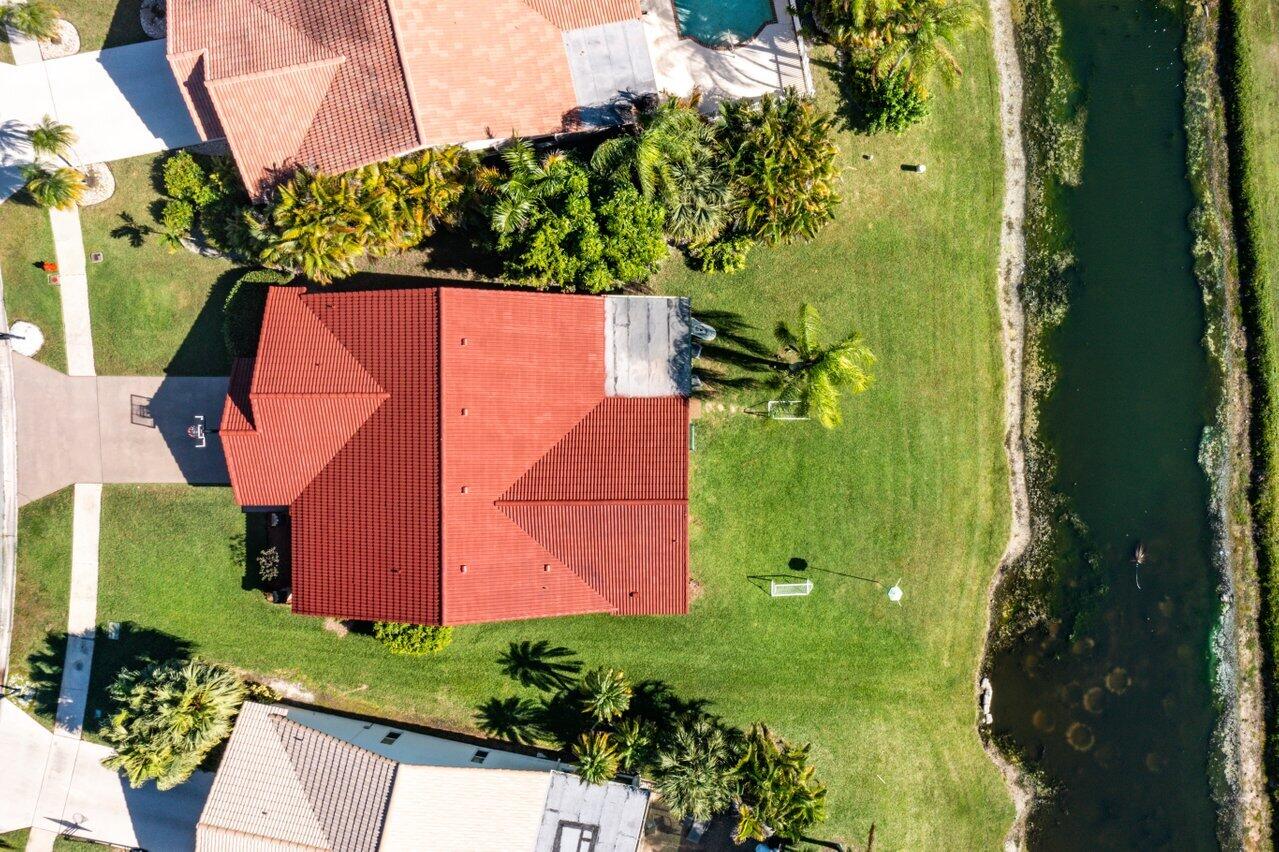 10137 Camelback Lane Boca Raton, FL 33498 - Photo 29 of 37 032-10137CamelbackLane-BocaRaton-FL-3349