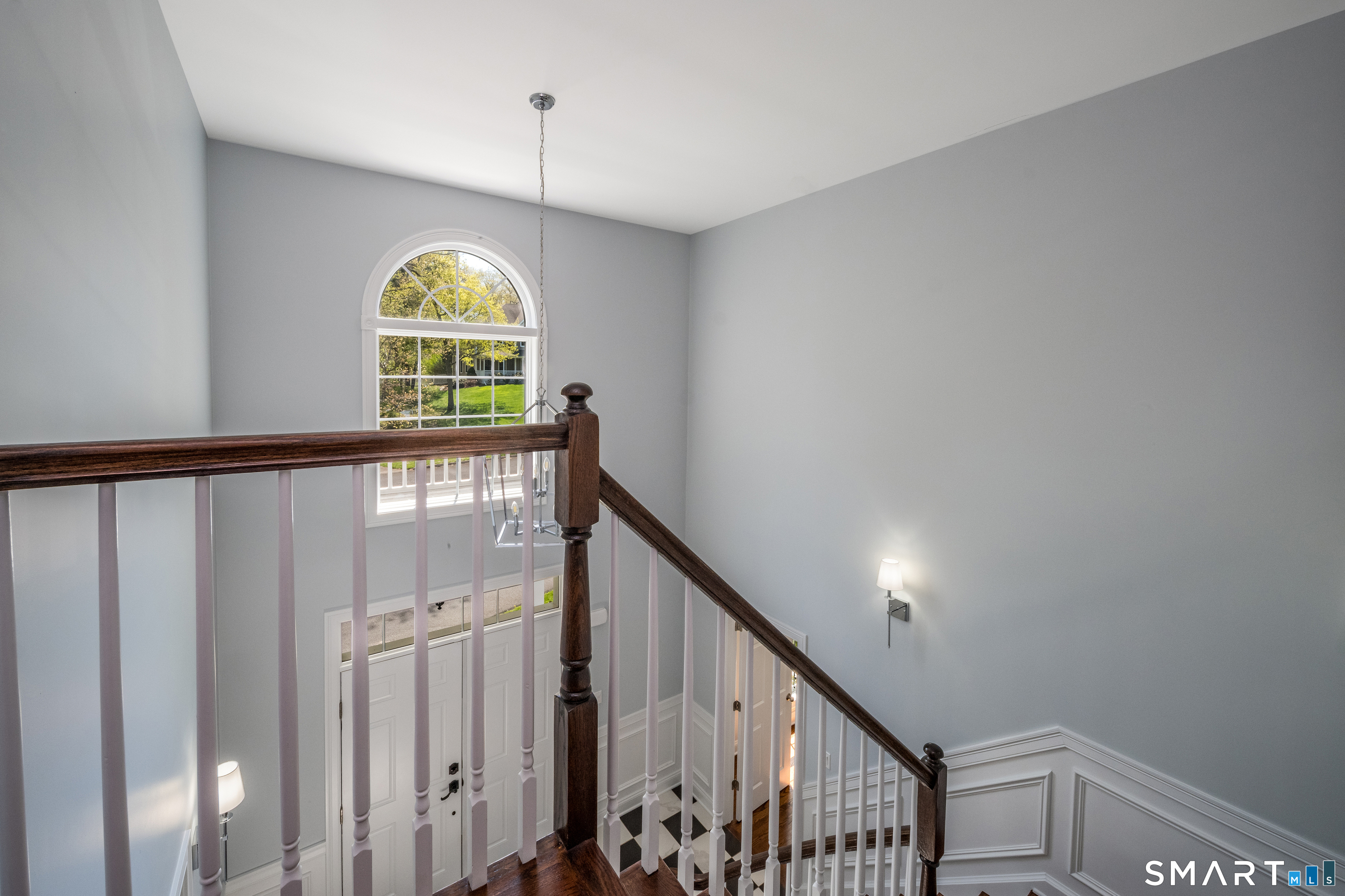 9 Sunset Ridge Drive Guilford, CT 06437 - Photo 31 of 40 a view of entryway with a front door