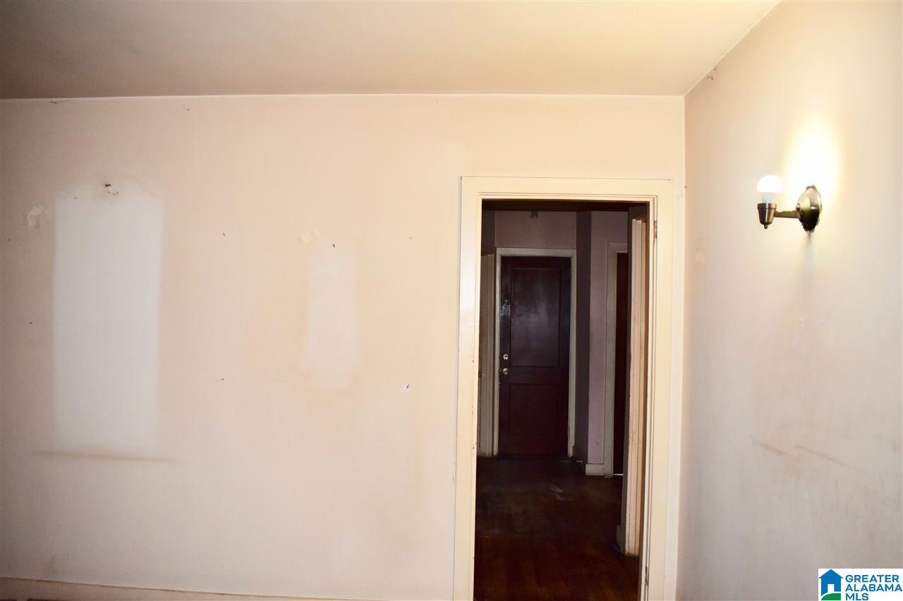 2817 23rd Street Southwest Birmingham, AL 35208 - Photo 4 of 18