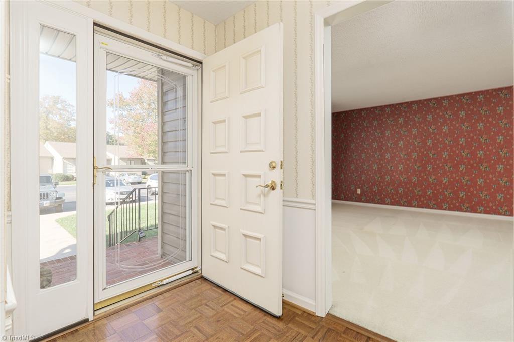 157 Old Mill Road, Unit B High Point, NC 27265 - Photo 4 of 27 Gallery Image 4