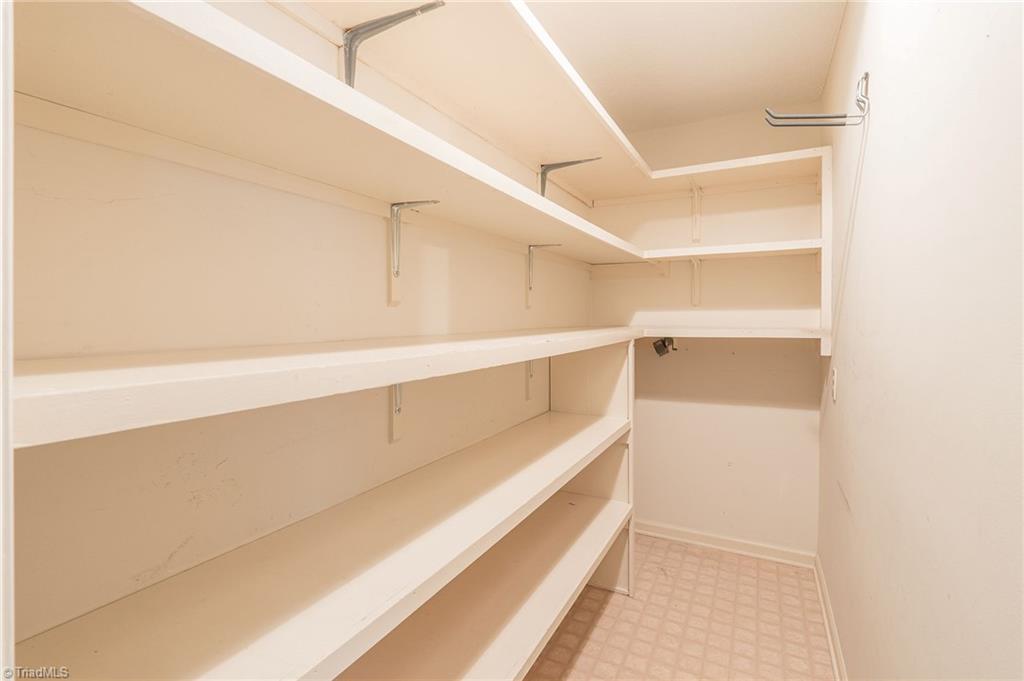 157 Old Mill Road, Unit B High Point, NC 27265 - Photo 10 of 27 Gallery Image 10