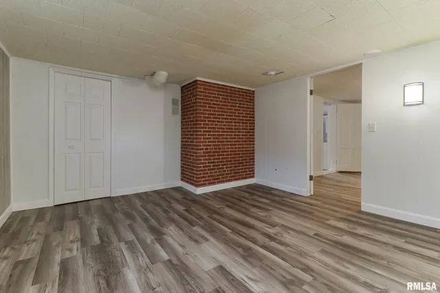 $219,900 | 303 Harris Street, Delavan, IL 61734