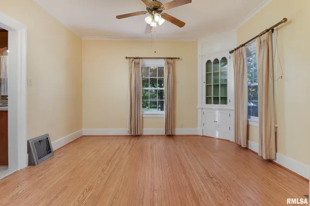 $219,900 | 303 Harris Street, Delavan, IL 61734