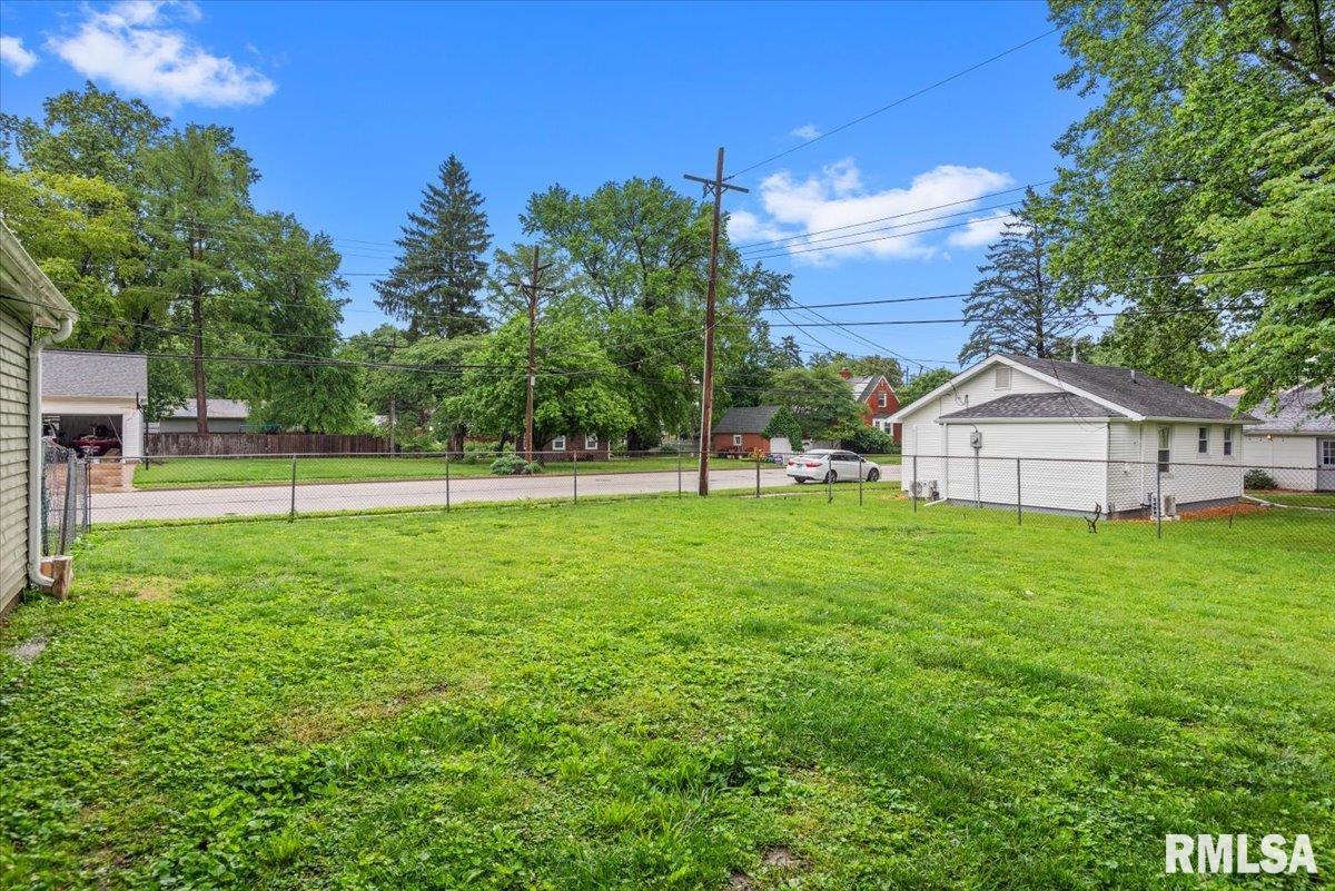 3300 South 2nd Street Springfield, IL 62703 - Photo 47 of 49
