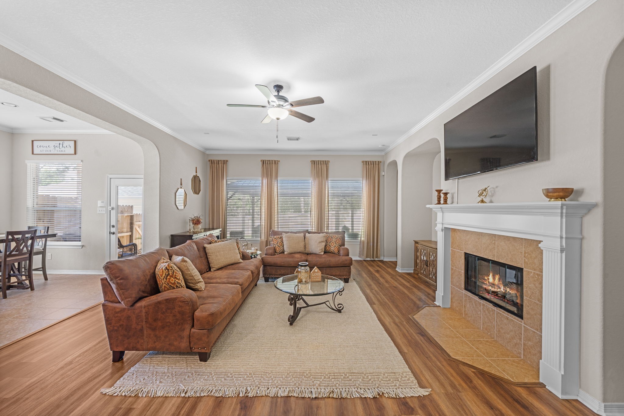 2153 Summit Mist Drive Conroe, TX 77304 - Photo 15 of 50
