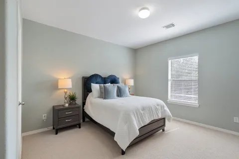 $590,000 | 2153 Summit Mist Drive, Conroe, TX 77304