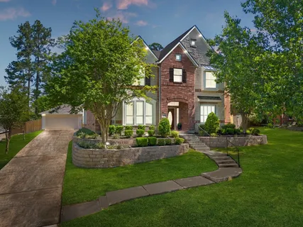 $590,000 | 2153 Summit Mist Drive, Conroe, TX 77304