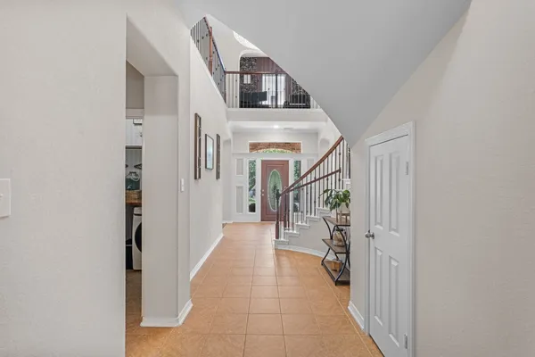 $590,000 | 2153 Summit Mist Drive, Conroe, TX 77304