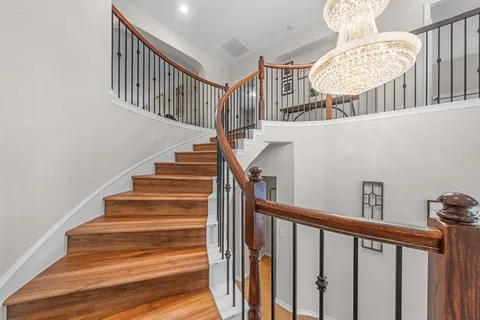 $590,000 | 2153 Summit Mist Drive, Conroe, TX 77304