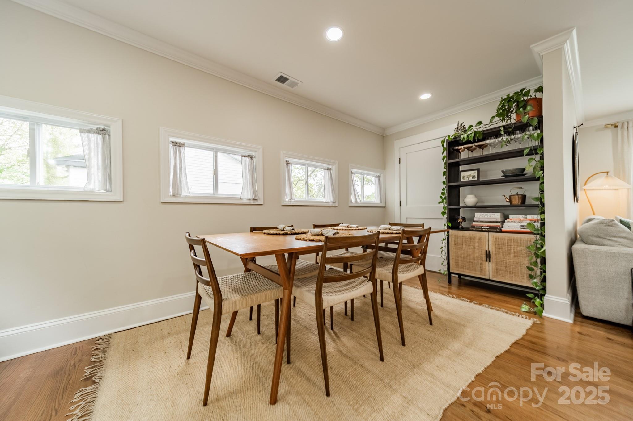 6339 Montpelier Road Charlotte, NC 28210 - Photo 15 of 35 a dining room with furniture and window
