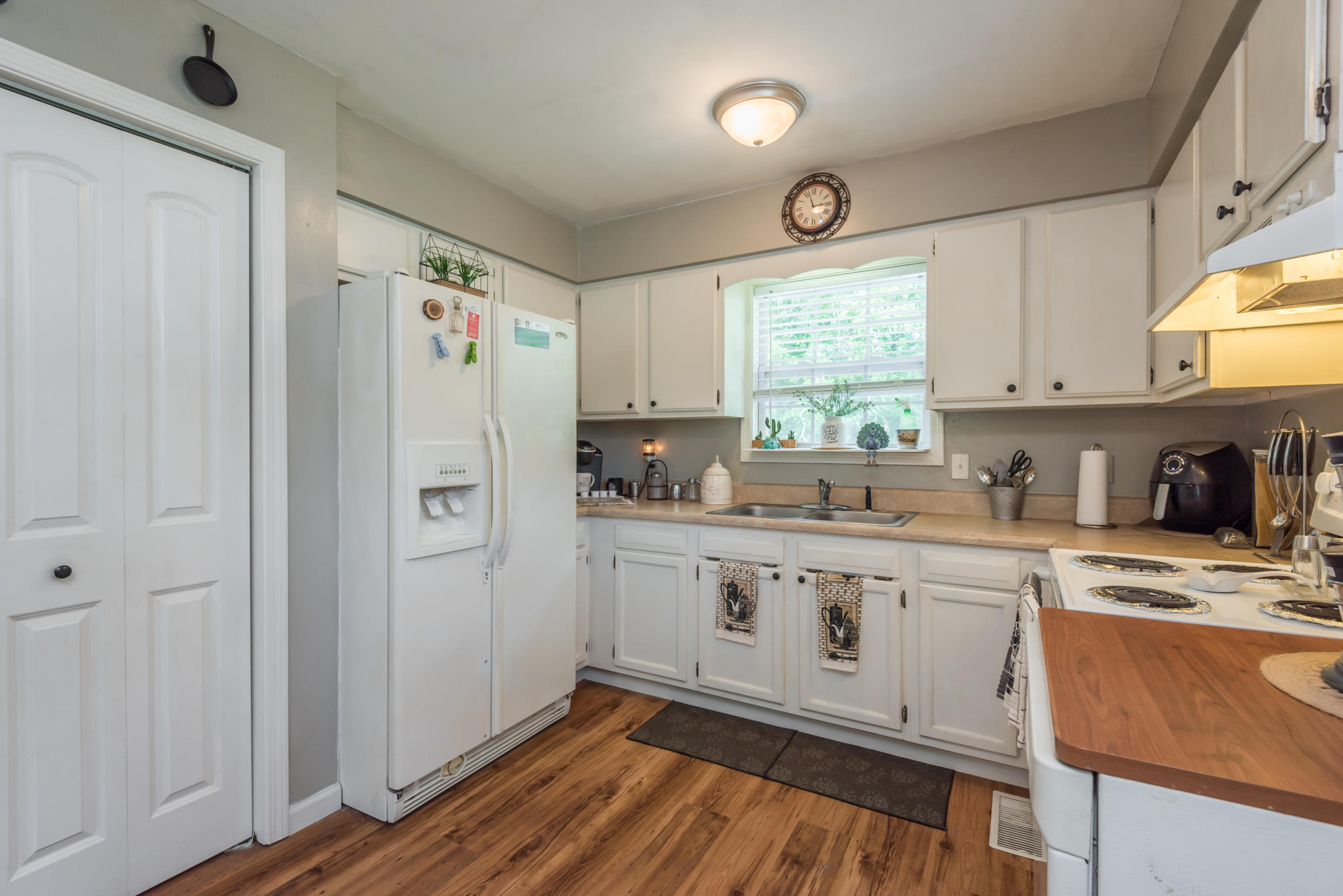 102 Stephens Road Madisonville, TN 37354 - Photo 20 of 39 Kitchen