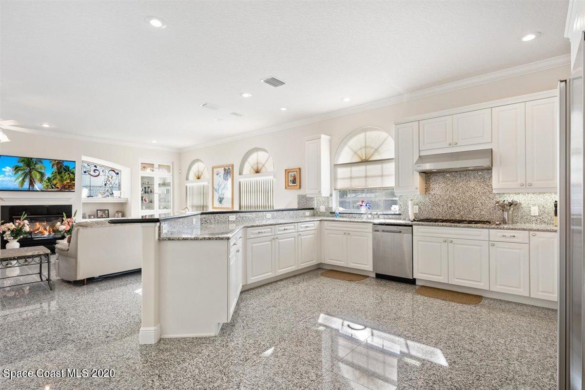 320 Rio Villa Boulevard Indialantic, FL 32903 - Photo 24 of 54 320 Rio Villa