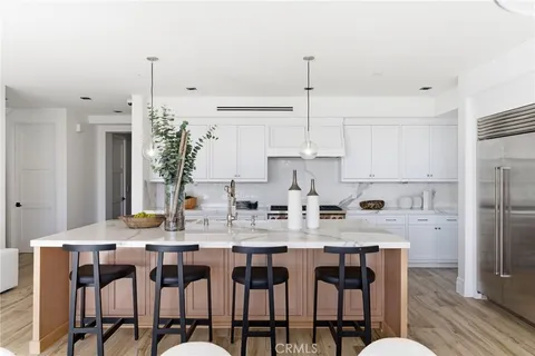 $6,490,000 | 17007 Edgewater Lane, Huntington Beach, CA 92649