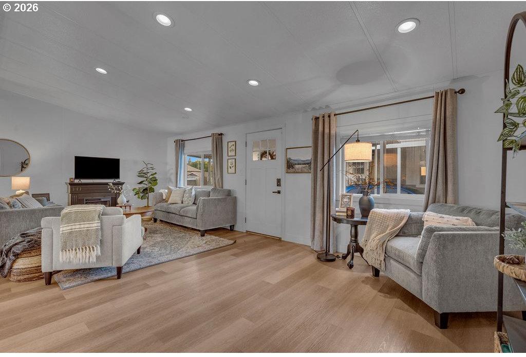 12450 Southwest Fischer Road, Unit 204 Portland, OR 97224 - Photo 29 of 43 Gallery Image 29