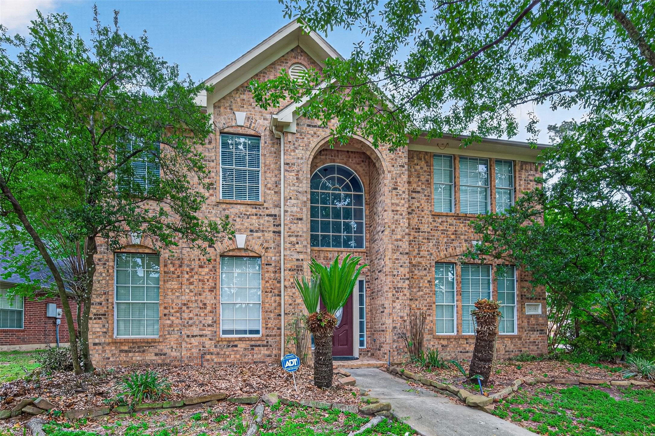 1002 Pine Walk Trail Spring, TX 77388 - Photo 2 of 50