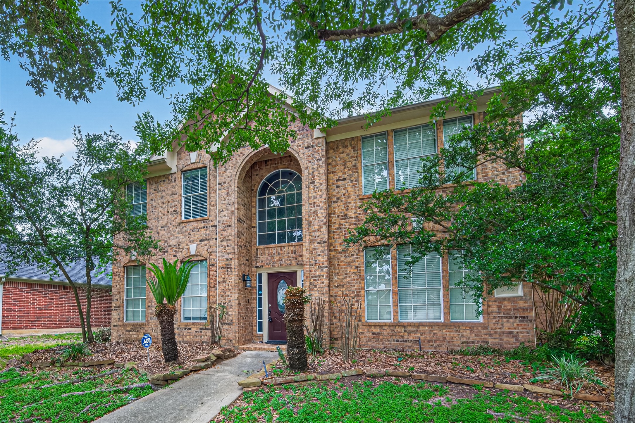 1002 Pine Walk Trail Spring, TX 77388 - Photo 4 of 50