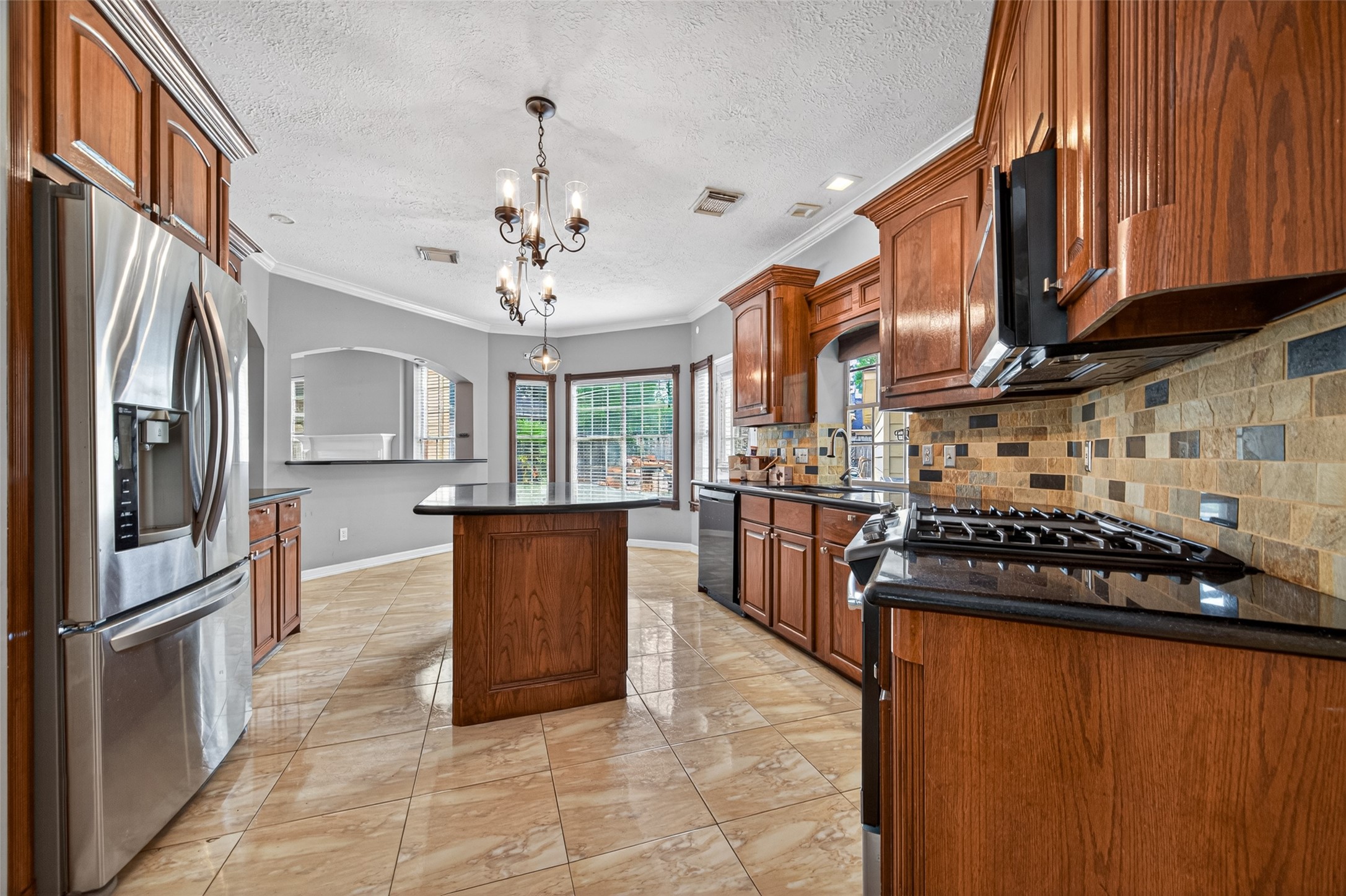 1002 Pine Walk Trail Spring, TX 77388 - Photo 7 of 50